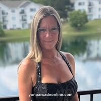 User Avatar - Julie O'Bryant